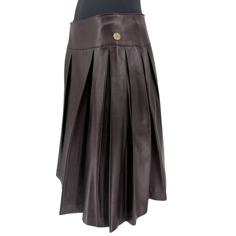 Chanel Fall 2001 Pleated Lambskin Skirt – Size 42